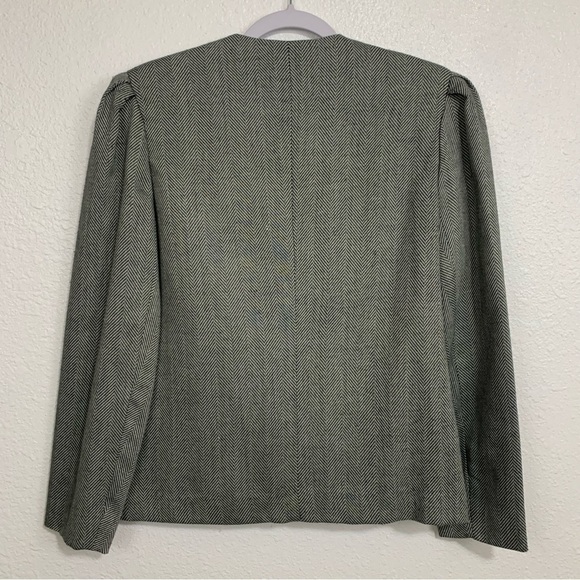 Vintage 1980s Black White Asymmetrical Single Button Blazer Jacket Size 7 - Picture 2 of 8